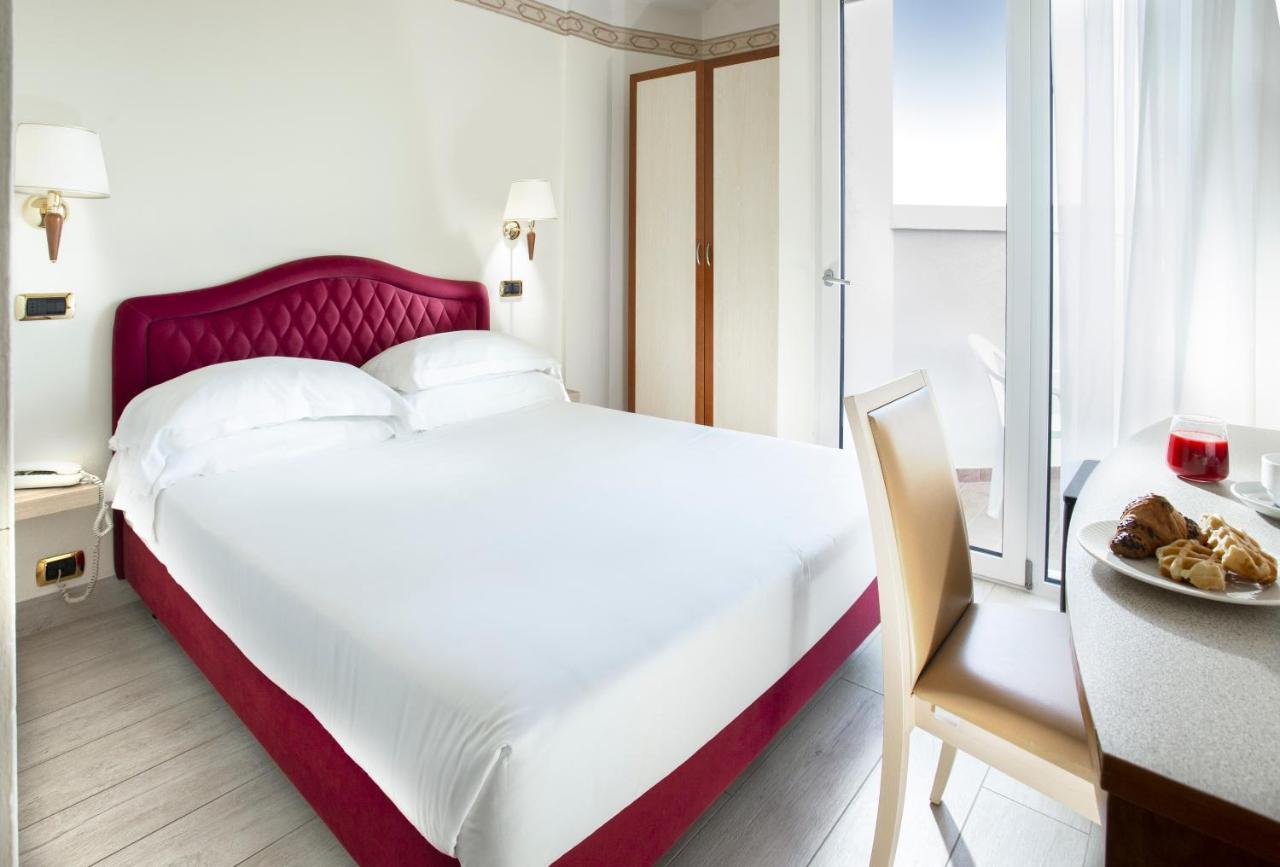 Hotel Bikini Rimini Eksteriør billede